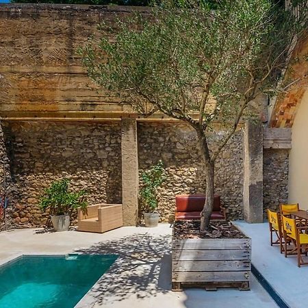 Pool Boutique Apartment Girona Exterior photo