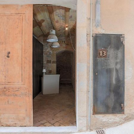 Pool Boutique Apartment Girona Exterior photo